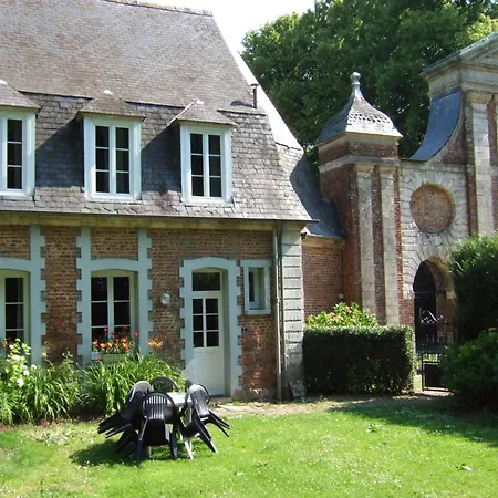 Dom wakacyjny In A Historic Building Near Montreuil